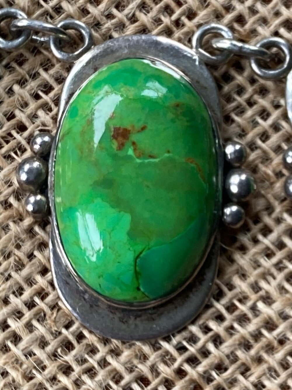 Vintage Green Turquoise Gaspeite Sterling Silver Station Statement Necklace - Picture 8 of 10